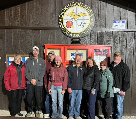 Bocce mixed league winners
